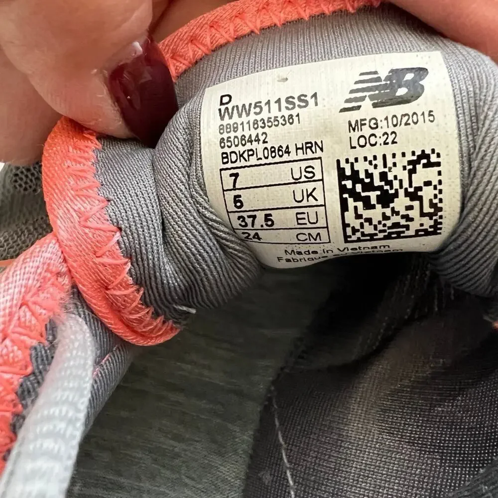 NEW BALANCE 511 Running Shoe, Gray & Peach, Women's size 7